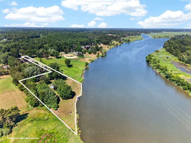 14911 Groenevelt Road, Spring Lake, MI 49456