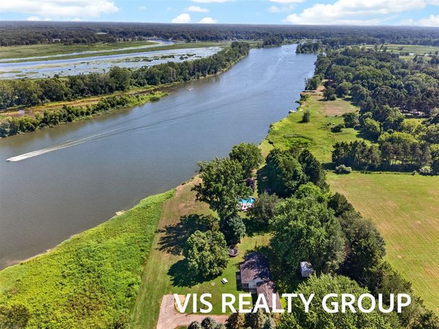 14911 Groenevelt Road, Spring Lake, MI 49456