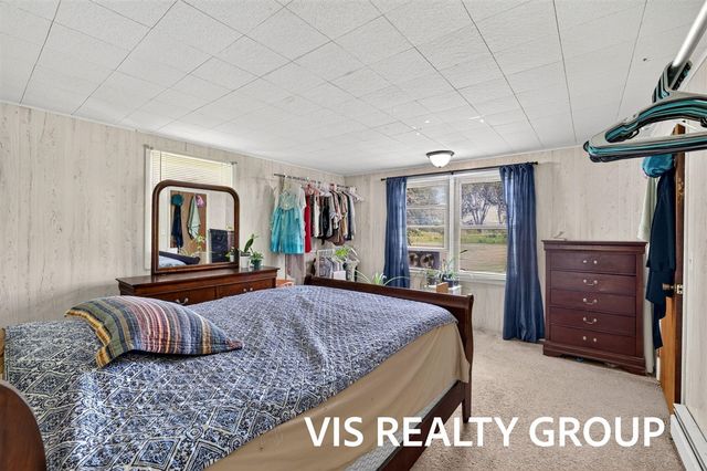 14911 Groenevelt Road, Spring Lake, MI 49456