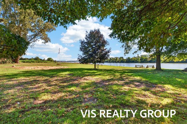 14911 Groenevelt Road, Spring Lake, MI 49456