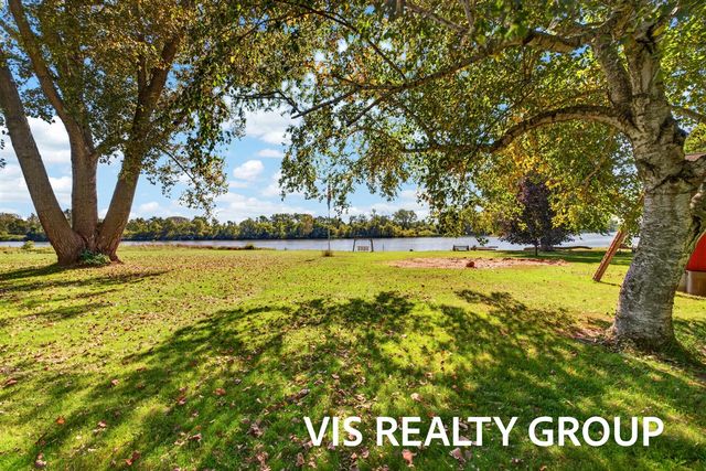 14911 Groenevelt Road, Spring Lake, MI 49456