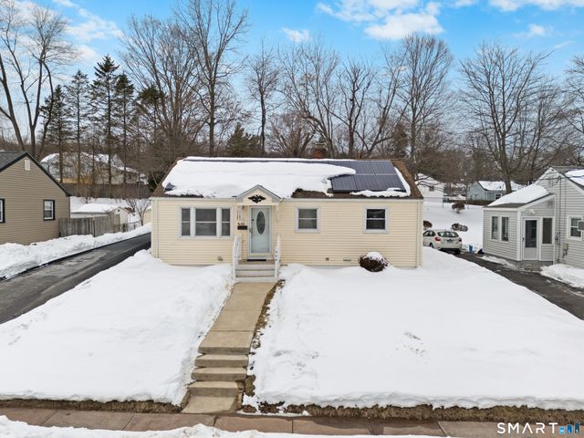 208 Mountain Street, Hartford, CT 06106