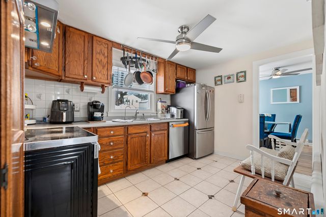 208 Mountain Street, Hartford, CT 06106