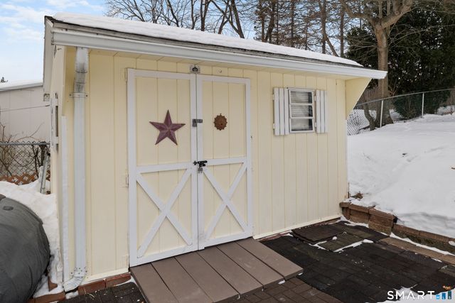 208 Mountain Street, Hartford, CT 06106