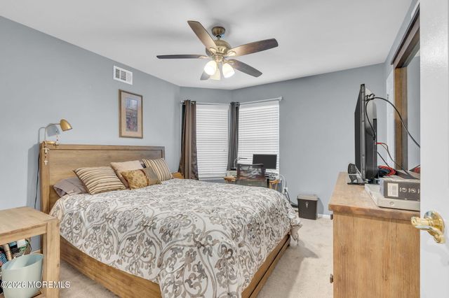 1200B Thornbury Lane, Manchester, NJ 08759