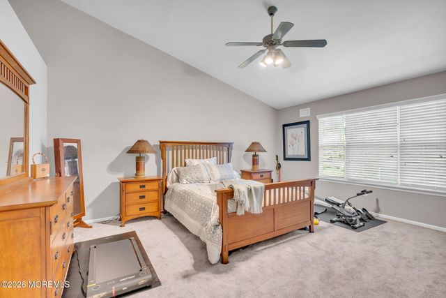 1200B Thornbury Lane, Manchester, NJ 08759