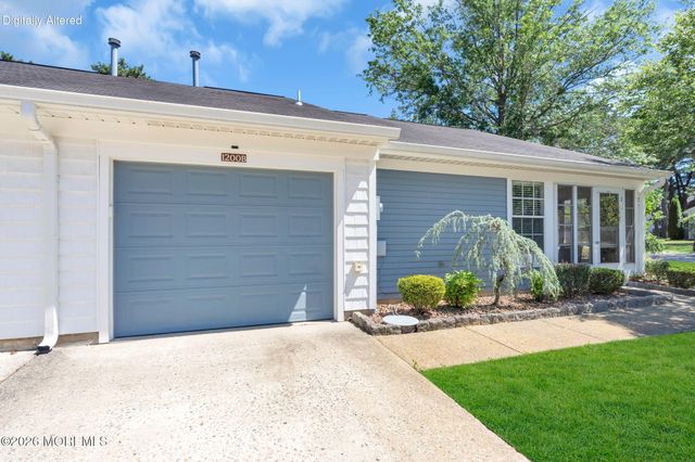 1200B Thornbury Lane, Manchester, NJ 08759