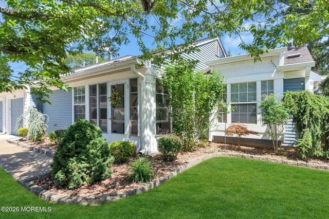 1200B Thornbury Lane, Manchester, NJ 08759