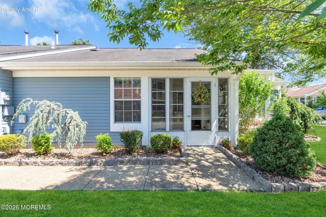 1200B Thornbury Lane, Manchester, NJ 08759