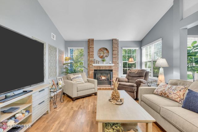 1200B Thornbury Lane, Manchester, NJ 08759
