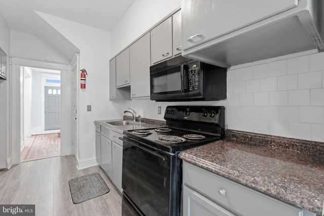 213 S ST NW, Washington, DC 20001