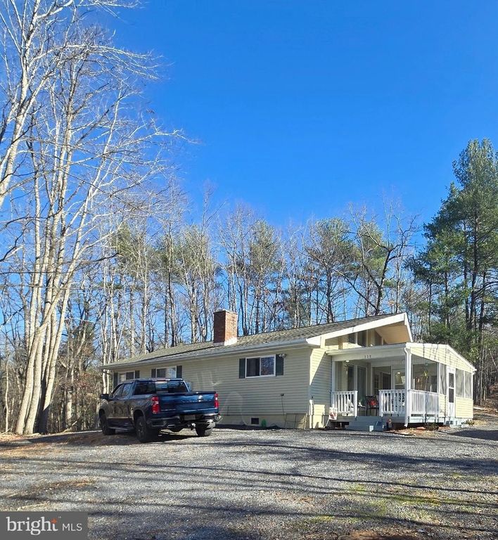 359 STRATON WAY, Basye, VA 22810