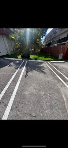 8650 SW 67th Avenue 1013, Pinecrest, FL 33156