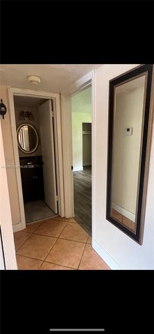 8650 SW 67th Avenue 1013, Pinecrest, FL 33156