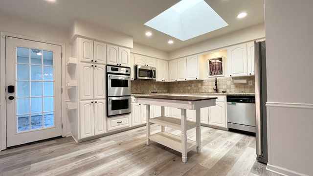 10006 Pensive Drive, Dallas, TX 75229