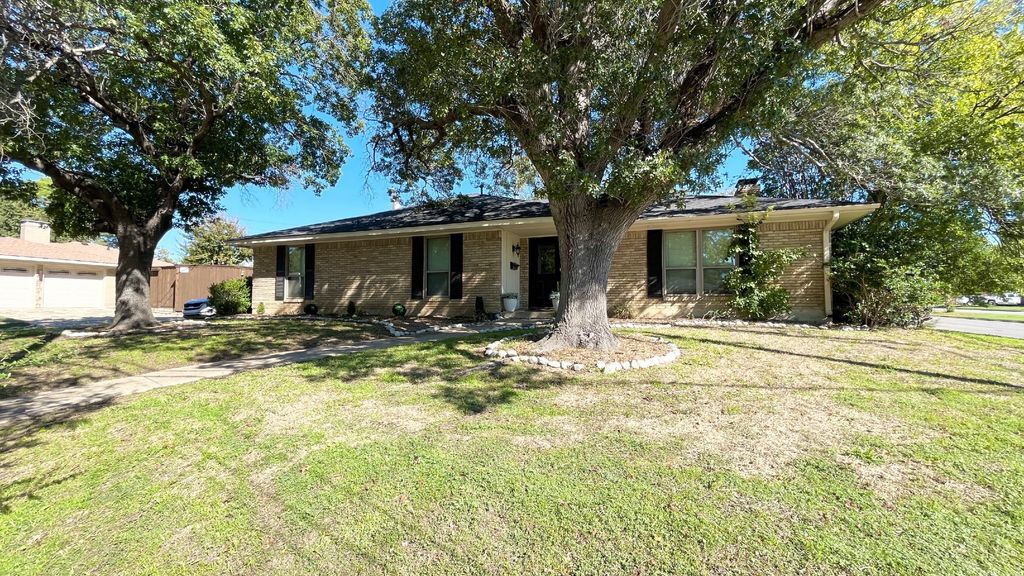 10006 Pensive Drive, Dallas, TX 75229