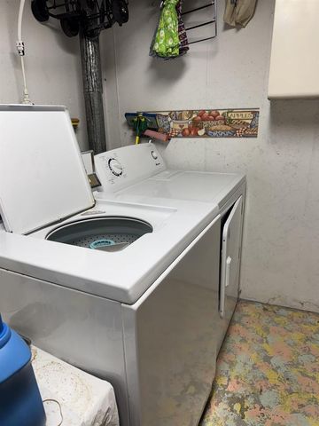 413 Colby Court, Janesville, WI 53546