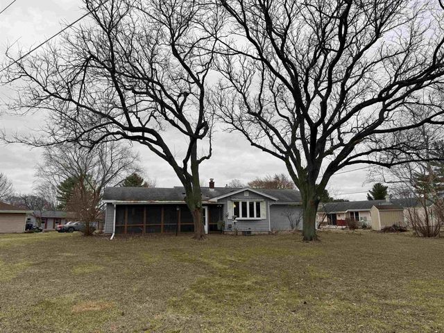 413 Colby Court, Janesville, WI 53546