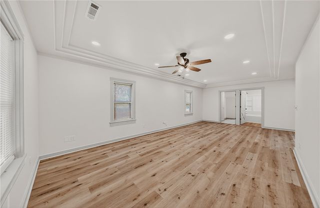 11771 Bredehoeft Road, Gentry, AR 72734