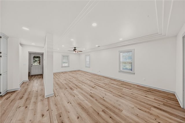 11771 Bredehoeft Road, Gentry, AR 72734