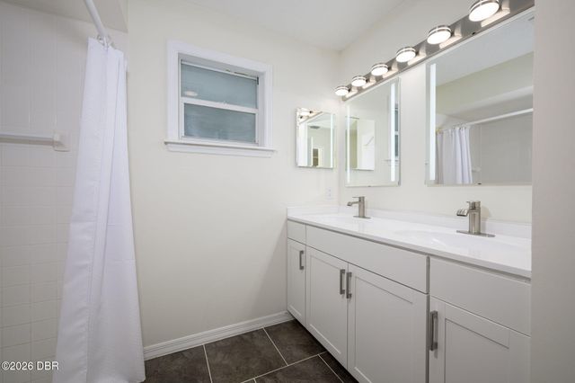 2525 S Glen Eagles Drive S, Deland, FL 32724