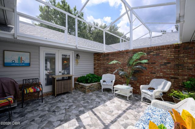 2525 S Glen Eagles Drive S, Deland, FL 32724