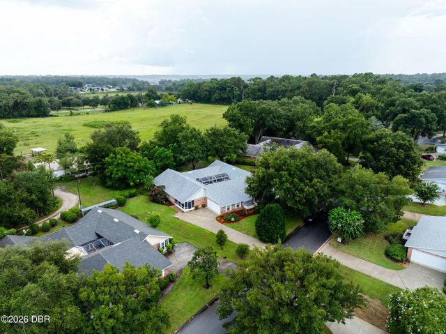 2525 S Glen Eagles Drive S, Deland, FL 32724