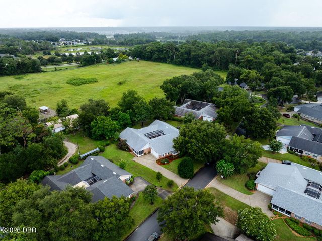 2525 S Glen Eagles Drive S, Deland, FL 32724