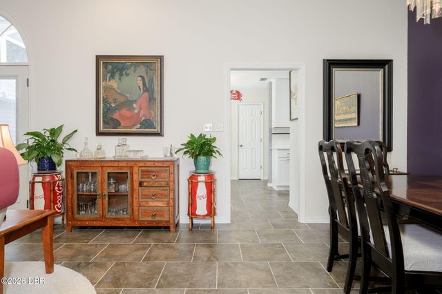 2525 S Glen Eagles Drive S, Deland, FL 32724