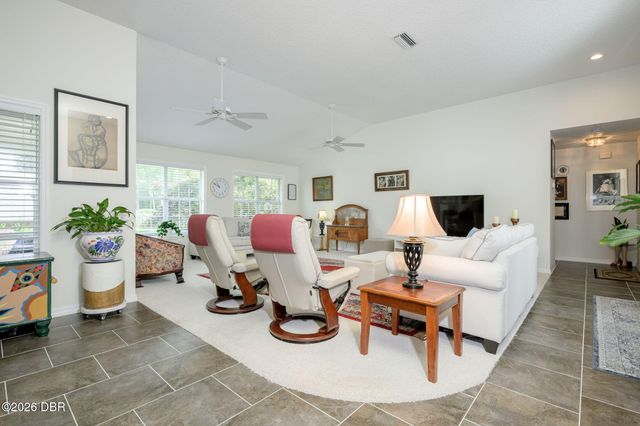 2525 S Glen Eagles Drive S, Deland, FL 32724