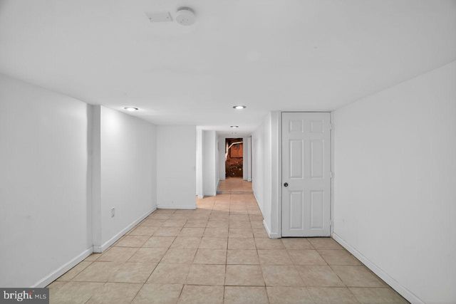 1302 N DOVER ST, Philadelphia, PA 19121