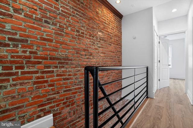 1302 N DOVER ST, Philadelphia, PA 19121