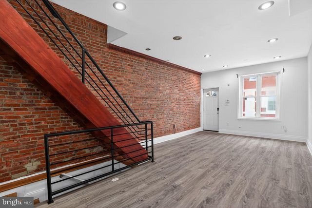 1302 N DOVER ST, Philadelphia, PA 19121