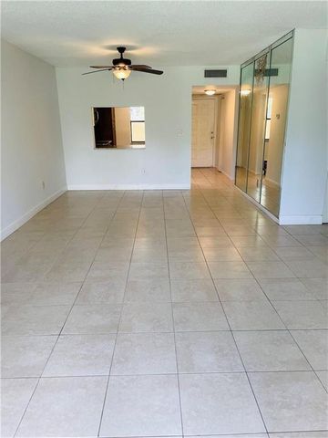 2900 NW 42nd Avenue A103, Coconut Creek, FL 33066