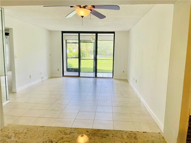 2900 NW 42nd Avenue A103, Coconut Creek, FL 33066