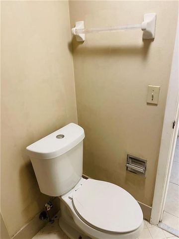 2900 NW 42nd Avenue A103, Coconut Creek, FL 33066