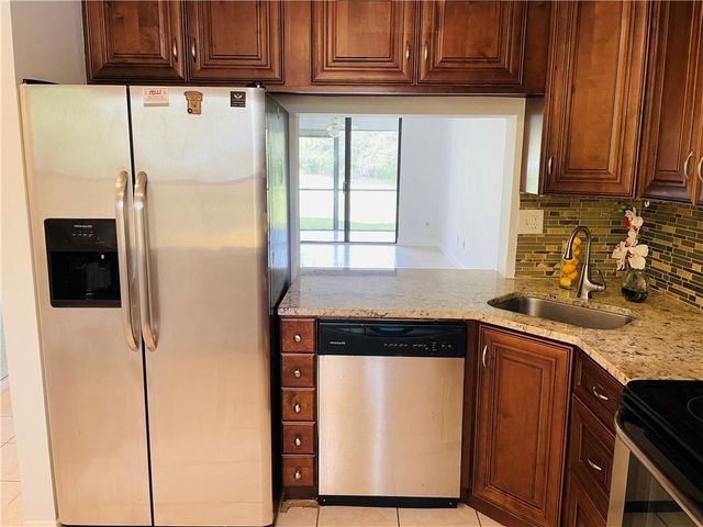 2900 NW 42nd Avenue A103, Coconut Creek, FL 33066