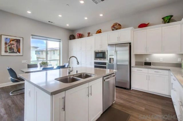 16750 Coyote Bush Drive 116, San Diego, CA 92127