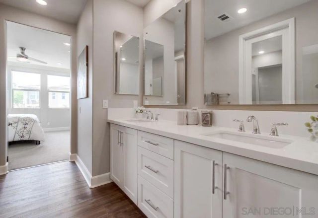 16750 Coyote Bush Drive 116, San Diego, CA 92127