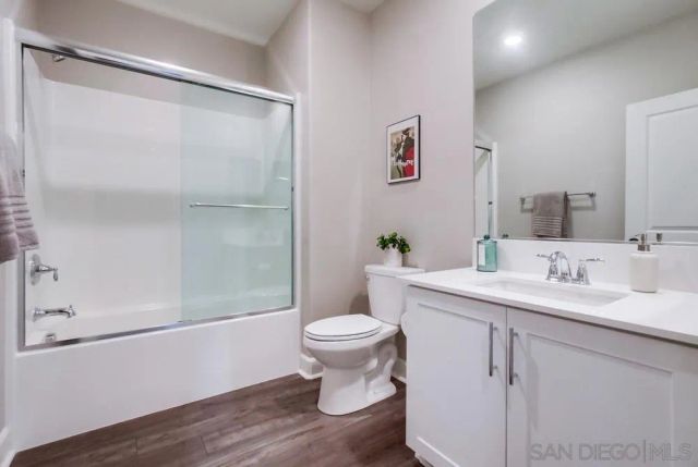 16750 Coyote Bush Drive 116, San Diego, CA 92127
