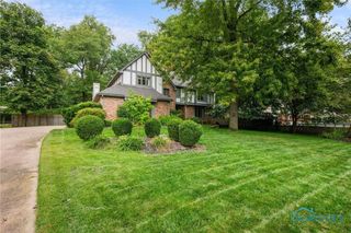 4504 Sulgrave Drive, Toledo, OH 43623