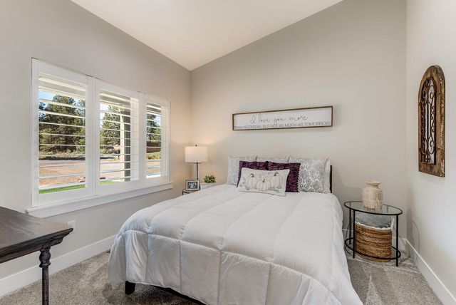 53730 Otter Drive, La Pine, OR 97739
