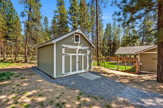 53730 Otter Drive, La Pine, OR 97739