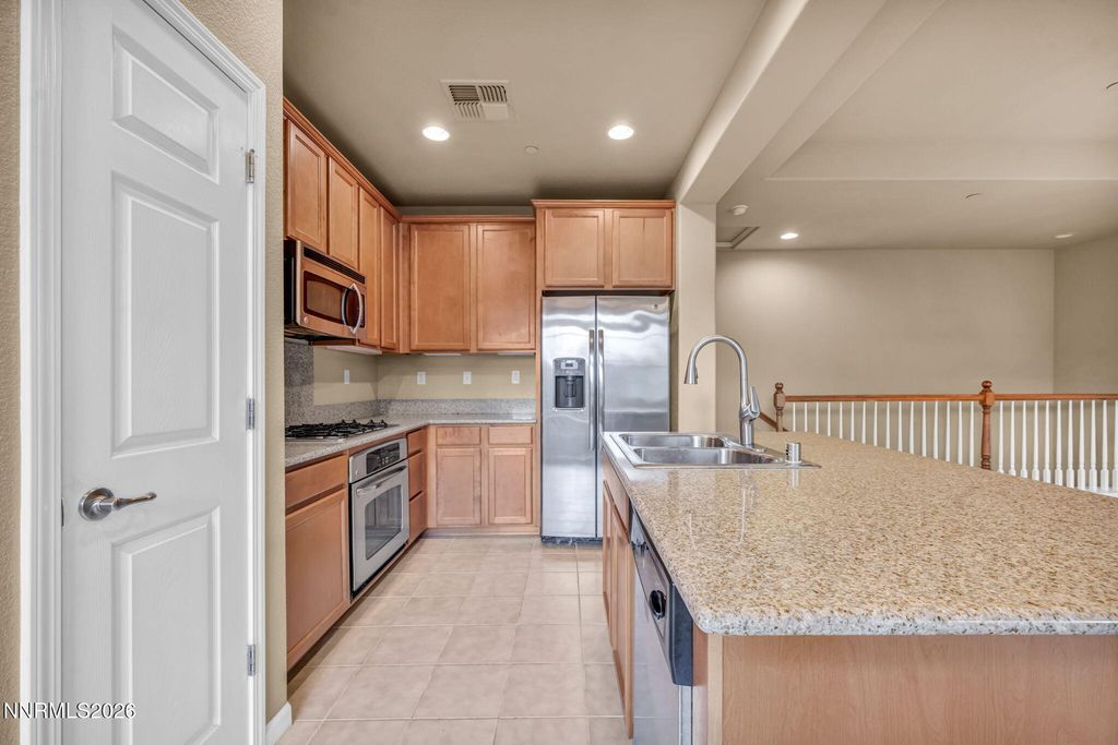 Image 17 of property listing at 1828 Wind Ranch Road C, Reno, NV 89521