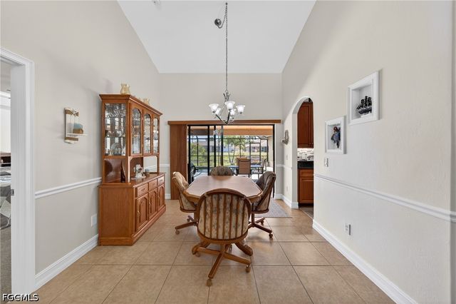 154 SE 21st TER, Cape Coral, FL 33990