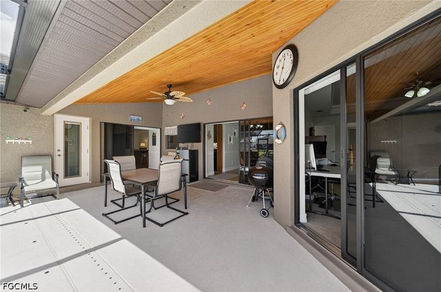 154 SE 21st TER, Cape Coral, FL 33990