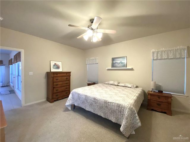 3904 Pelican Way, Mission, TX 78572