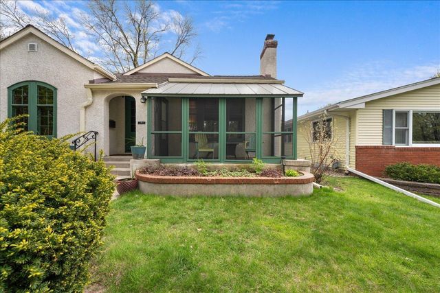 1736 Bayard Avenue, Saint Paul, MN 55116