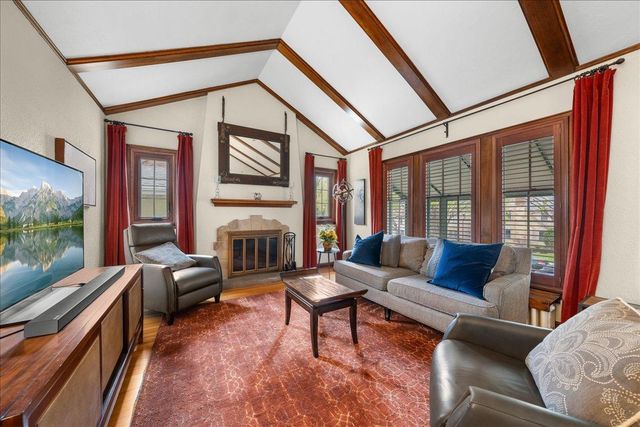 1736 Bayard Avenue, Saint Paul, MN 55116