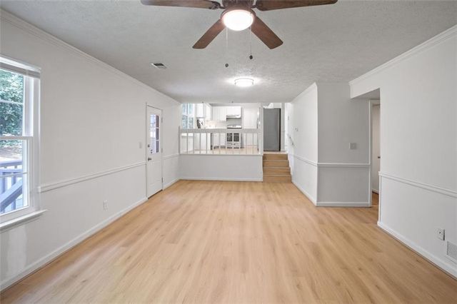 615 Barrington Way, Roswell, GA 30076